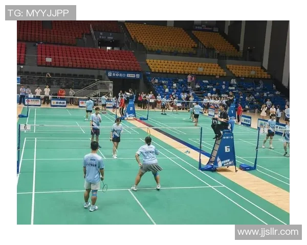 成都羽毛球队迎来节奏变革引发热议探索新打法与团队协作的未来发展